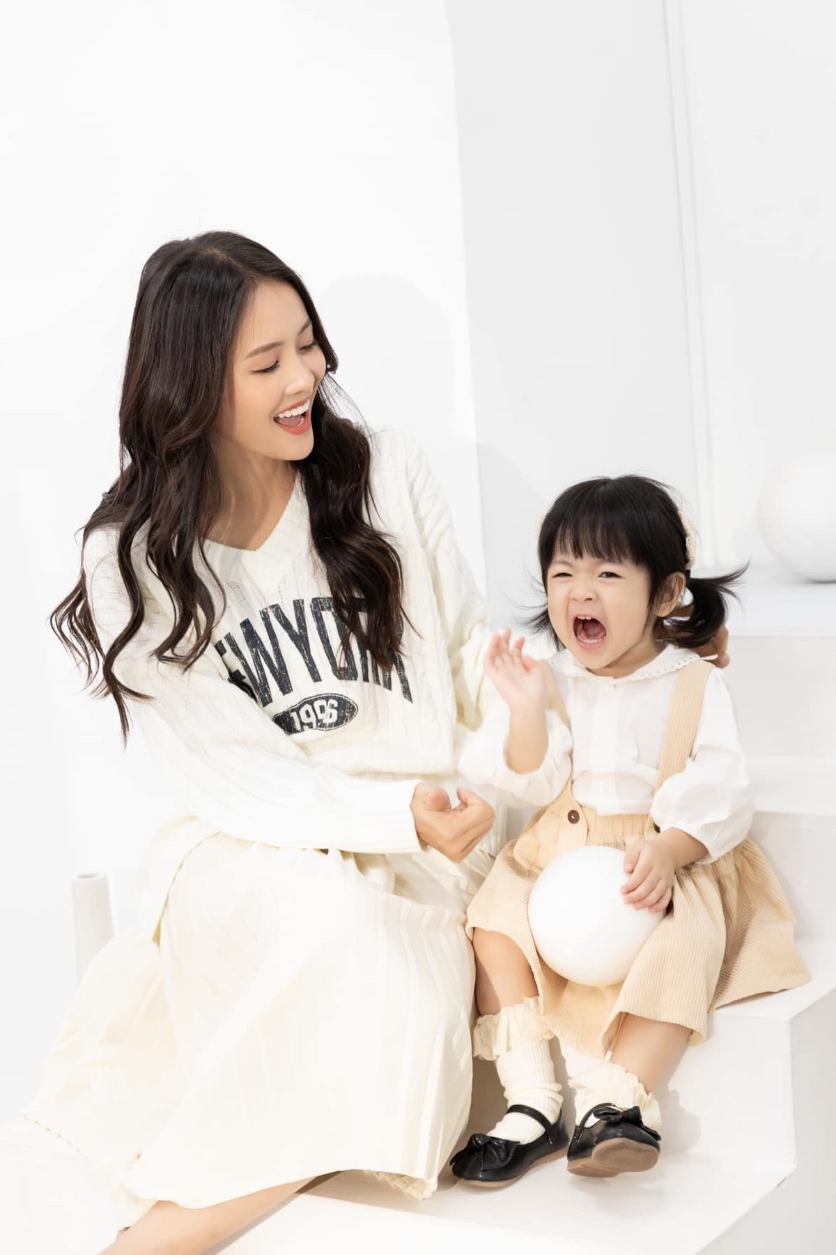 Phí Ngọc Hưng công khai có con 2 tuổi với Trương Mỹ Nhân sau vài tháng hẹn hò cùng Phương Chi - Ảnh 7