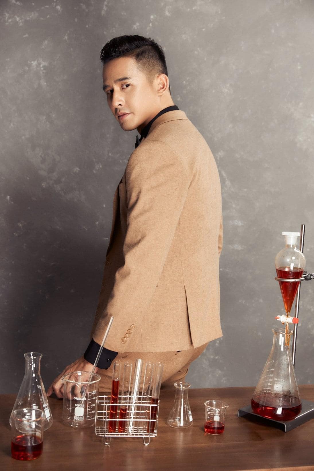 Lương Thế Thành là ai? Diễn viên điển trai, tài năng và chuyện tình đáng ngưỡng mộ với Thúy Diễm - Ảnh 5