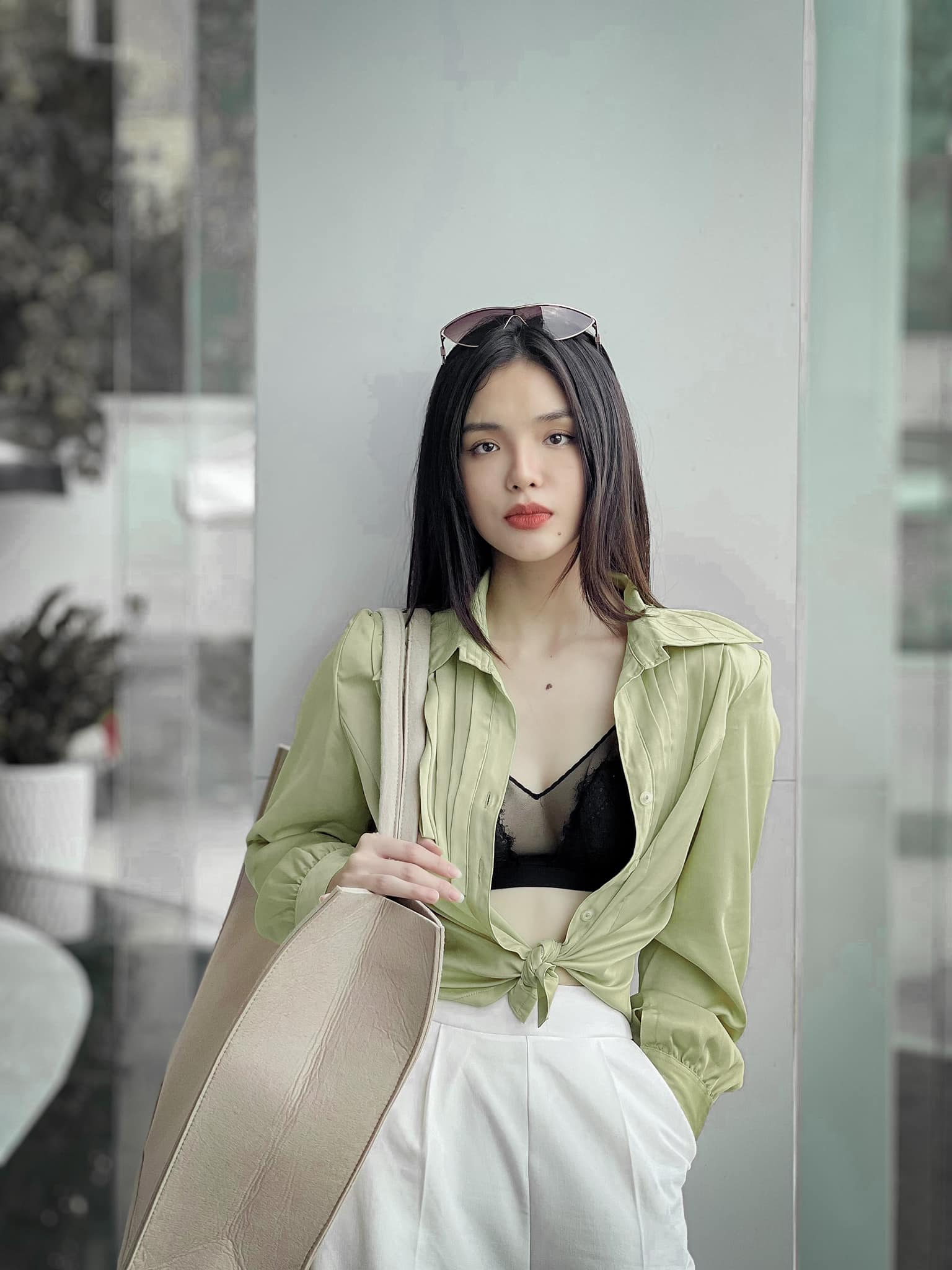 YeYe Nhật Hạ là ai? Nữ diễn viên 