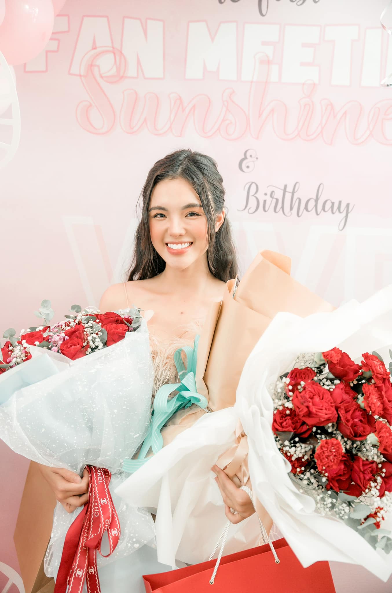 YeYe Nhật Hạ là ai? Nữ diễn viên 