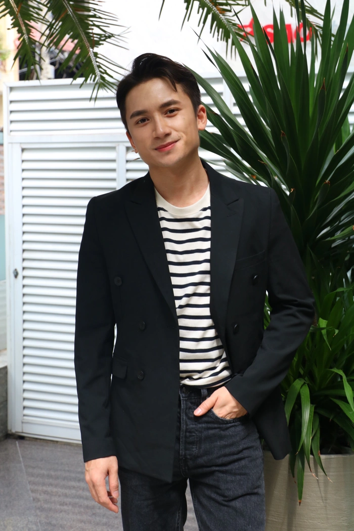 Phan Mạnh Quỳnh lần đầu làm cha: Thấy vợ ốm nghén, tưởng bị trúng gió nên ra sức cạo gió - Ảnh 1