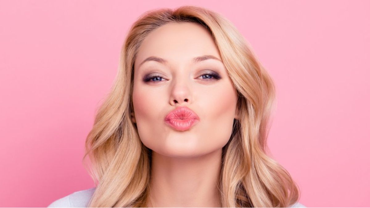 Sự thật thú vị về nụ hôn mà bạn có thể chưa biết - Ảnh 4