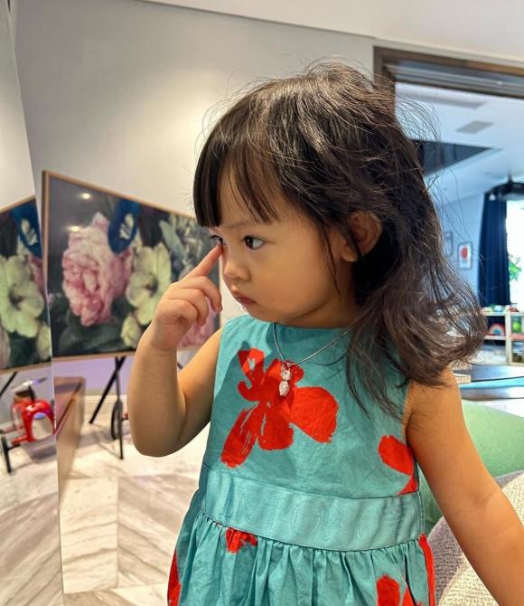 Con gái Cường Đô La đốn tim cộng đồng mạng bằng nụ cười tít mắt và biểu cảm đáng yêu - Ảnh 4