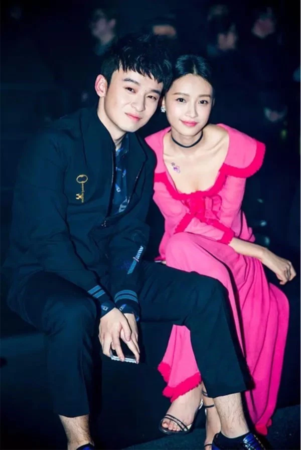 Đổng Tử Kiện và Tôn Di tuyên bố ly hôn sau 5 năm - Ảnh 1