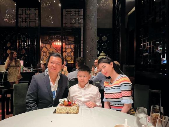 MC Quỳnh Chi bay sang Mỹ tái ngộ chồng cũ trong tiệc sinh nhật của con trai - Ảnh 3