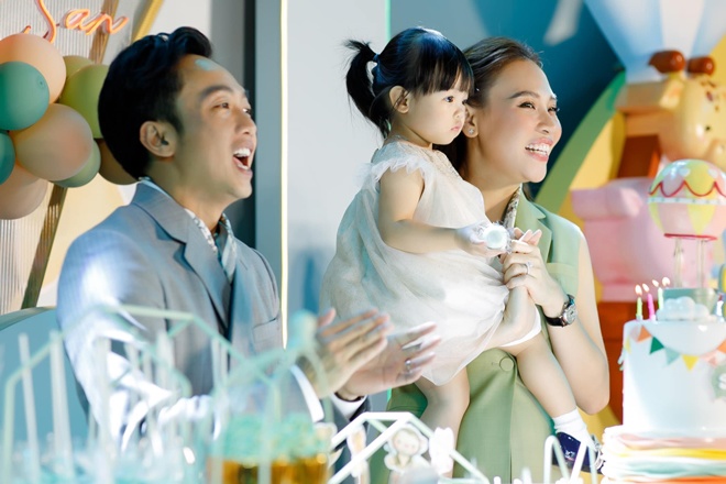 Cường Đô La tổ chức sinh nhật hoành tráng cho con gái cưng 2 tuổi, mời loạt sao Việt nổi tiếng - Ảnh 3