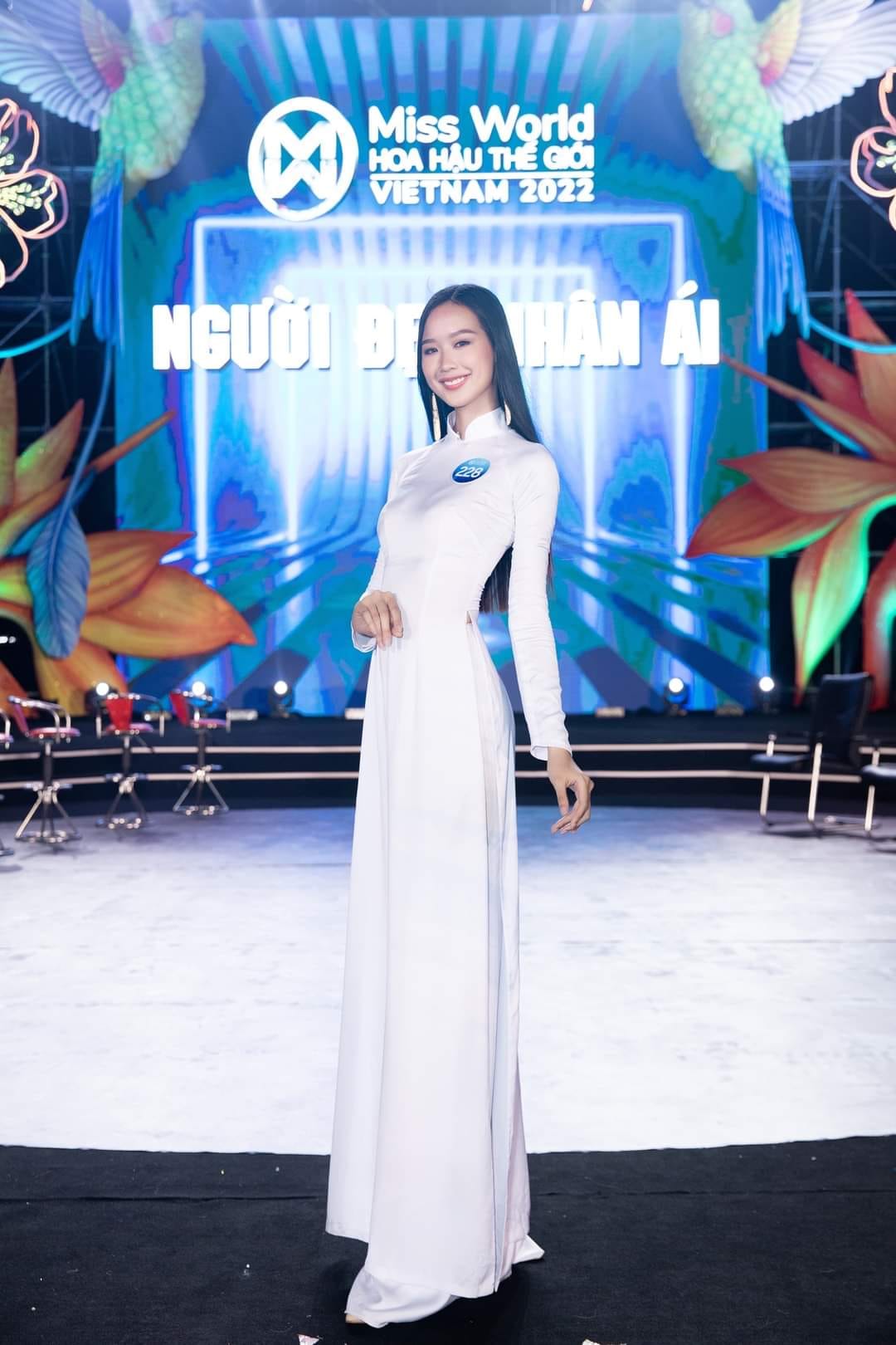 Lê Nguyễn Bảo Ngọc là ai? Mỹ nhân cao 1m85 trở thành Á hậu 1 của Hoa hậu Thế giới Việt Nam 2022 - Ảnh 7