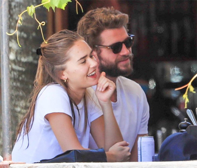 Rộ tin Liam Hemsworth chia tay bạn gái sau 3 năm hẹn hò - Ảnh 1