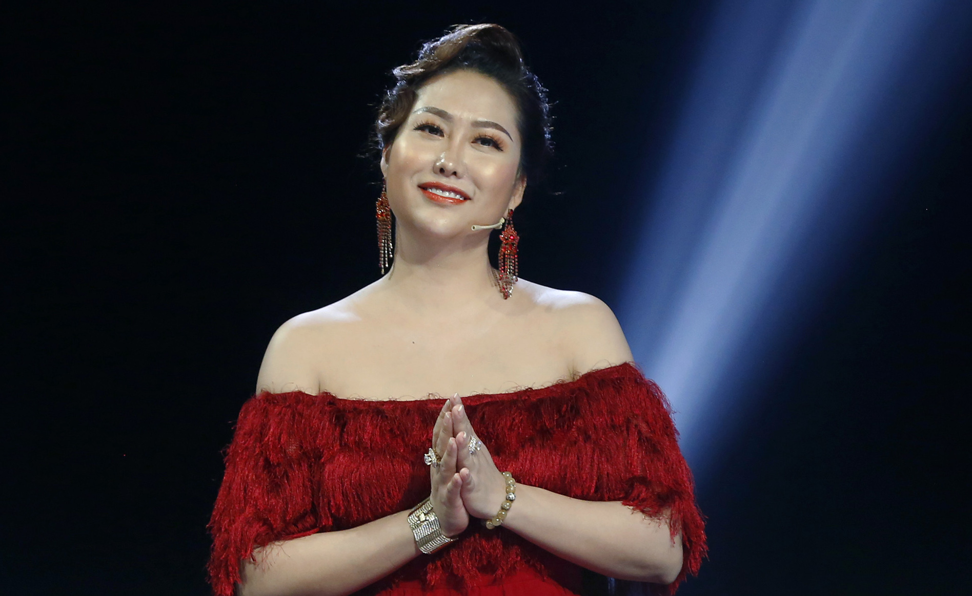 Phi Thanh Vân trả lời khéo léo khi con trai hỏi 