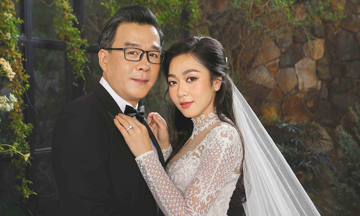 Chồng Hà Thanh Xuân mỗi ngày đều đăng ảnh vợ để đỡ thương nhớ- Ảnh 1