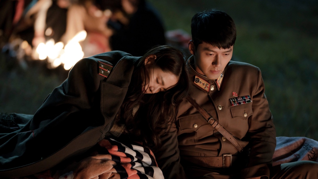 Hyun Bin và Gong Yoo bị đổ tội khiến các cô gái trẻ phương Tây tìm đến Hàn Quốc để tìm tình yêu- Ảnh 3