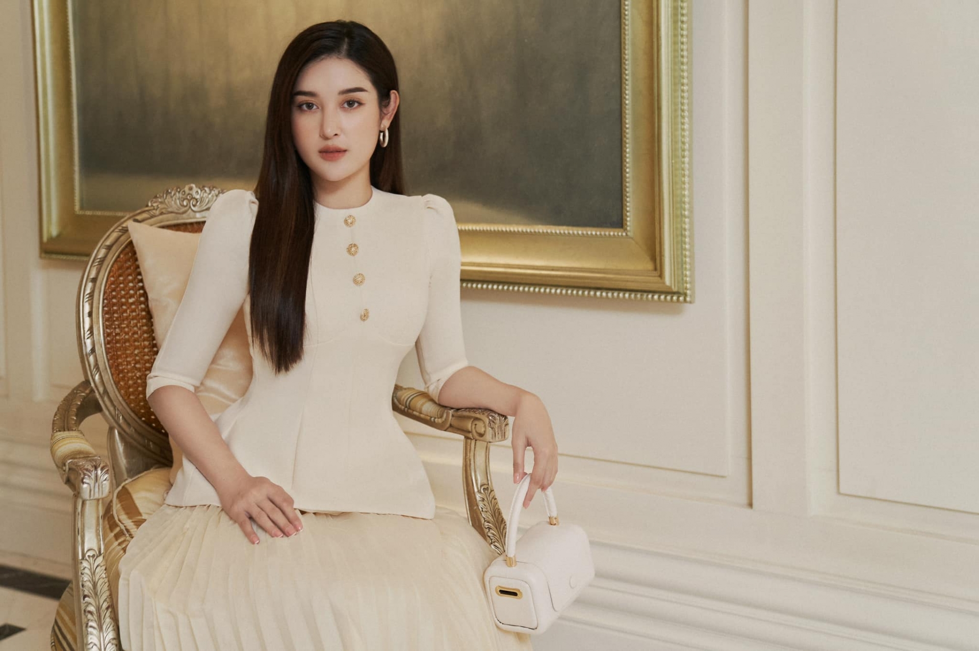 Á hậu Huyền My là ai? Á hậu 1 cuộc thi Hoa hậu Việt Nam 2014 vướng nhiều tranh cãi về đời tư - Ảnh 6