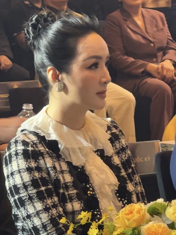 Bóc tách nhan sắc thật của Hoa hậu Đền Hùng U50 Giáng My qua cam thường - Ảnh 3