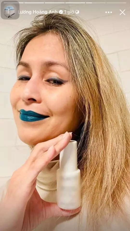 Vợ cũ Huy Khánh hiện sống ra sao ở tuổi 49: Nhan sắc lão hóa, tự hào vì không kết hôn- Ảnh 1