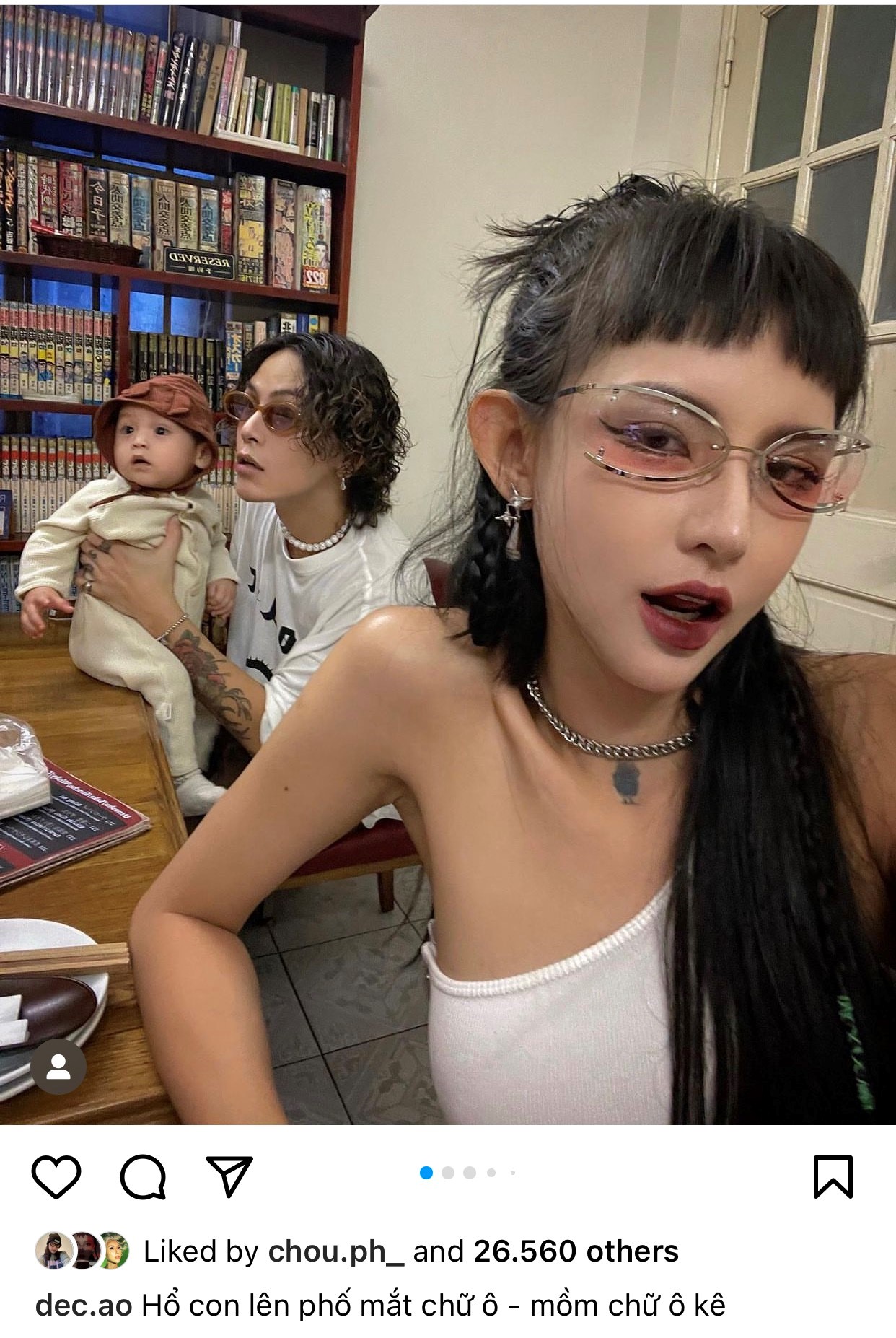 Vợ Decao xuất hiện tươi tắn bên chồng con sau ồn ào trầm cảm sau sin - Ảnh 1