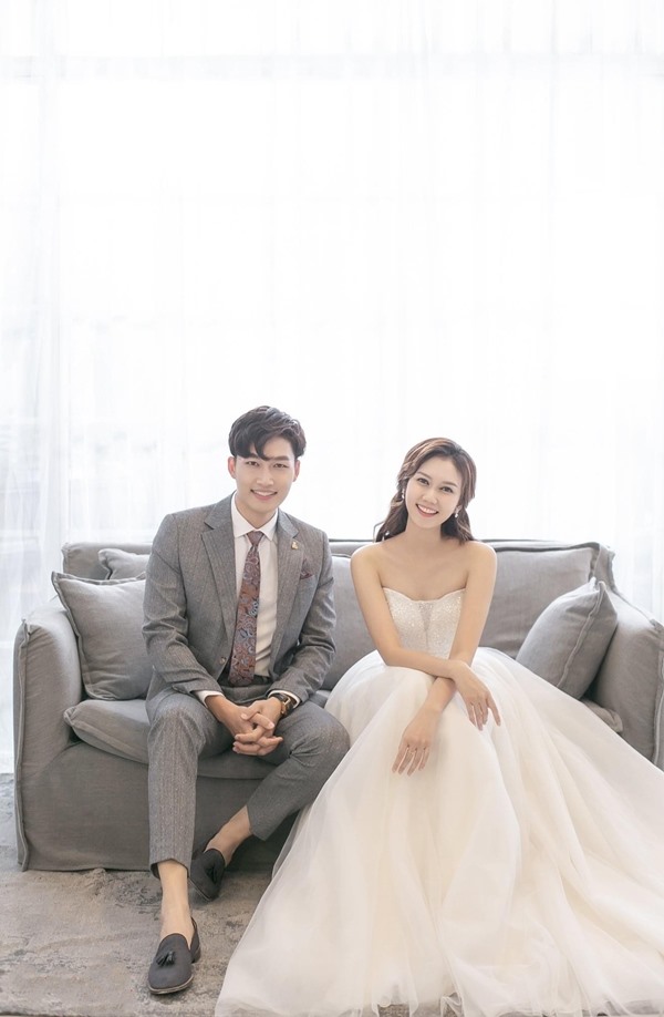 Hương Giang - Đình Tú vẫn còn đi chơi chung, fan nghi vấn chia tay giả để PR phim - Ảnh 1