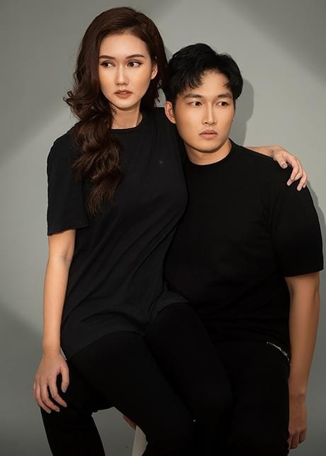 Hương Giang - Đình Tú vẫn còn đi chơi chung, fan nghi vấn chia tay giả để PR phim - Ảnh 2