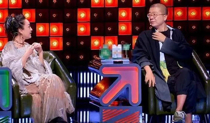 Châu Tấn ngầm xác nhận tin đồn yêu bạn trai kém 13 tuổi trên truyền hình- Ảnh 2