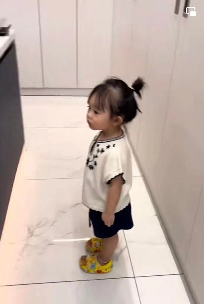 Cường Đô La than khổ vì bị bà xã Đàm Thu Trang bắt làm hoài một việc - Ảnh 3