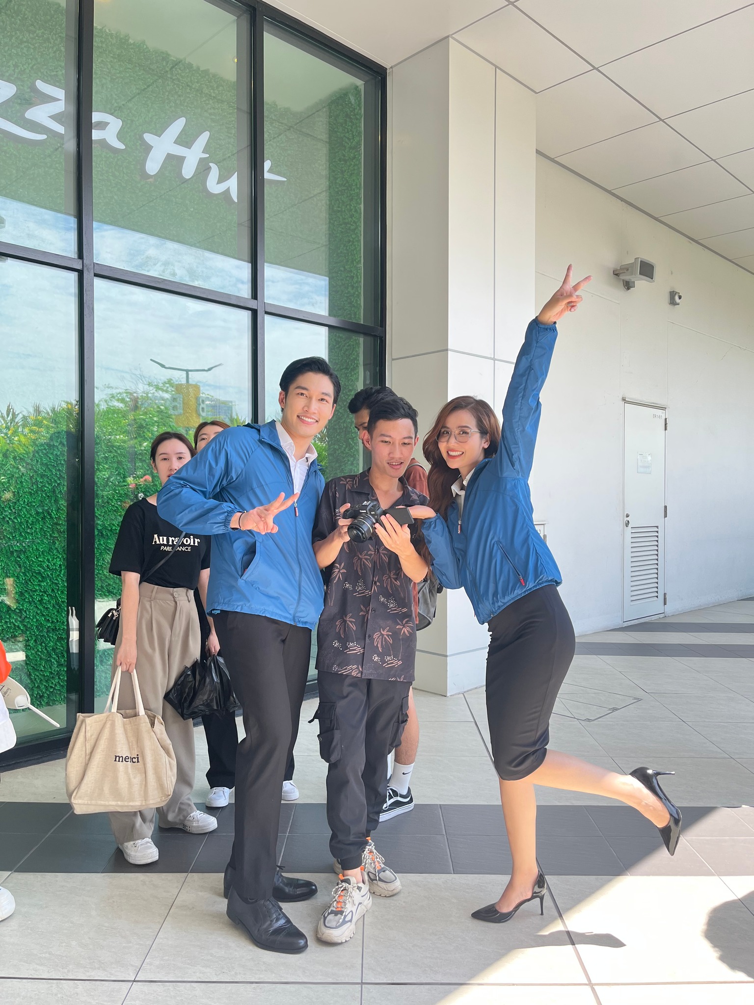 Đình Tú đưa Huyền Lizzie qua Đức hưởng tuần trăng mật sau 1 tháng lên xe hoa - Ảnh 6