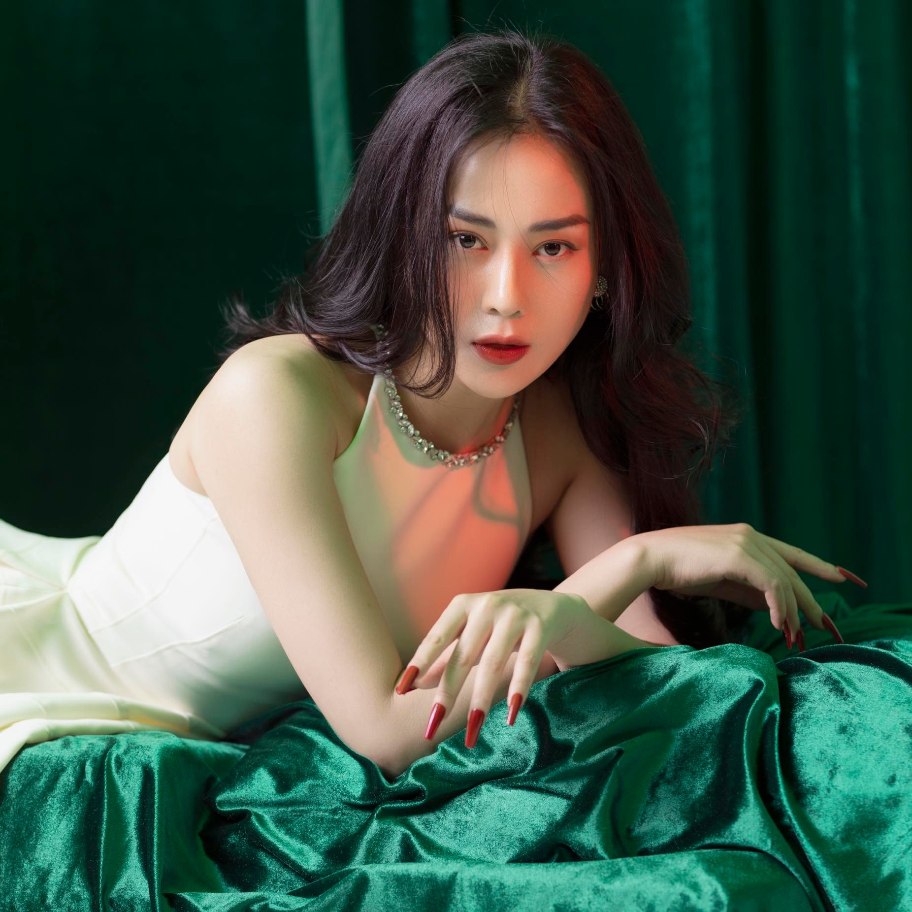 Phương Oanh tự nhận ngông và ngang tàng, tuyên bố 