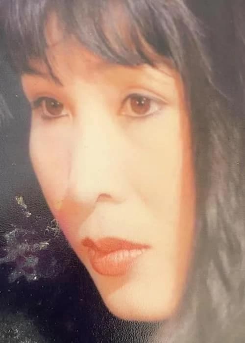 NSND Hồng Vân tung loạt ảnh thời trẻ: Dáng người thanh mảnh, góc nghiêng đỉnh cao - Ảnh 7