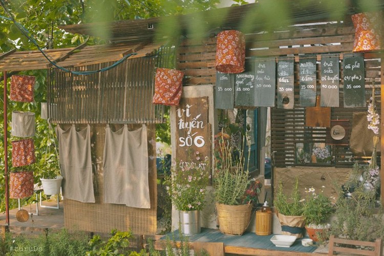 Vĩ Tuyến số 6 - tiệm cà phê của cô gái Hà thành “bỏ phố lên rừng”