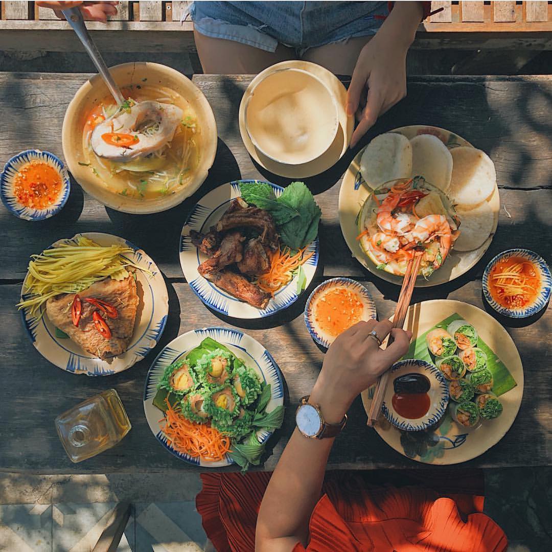 Những món ăn truyền thống, đường phố của Việt Nam. Ảnh: @asiarttravels.