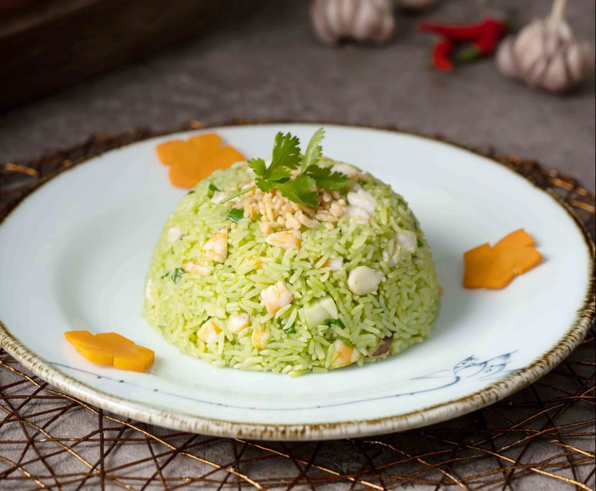 Cách làm cơm chiên muối ớt xanh đặc sản của phố biển Nha Trang - Ảnh 2