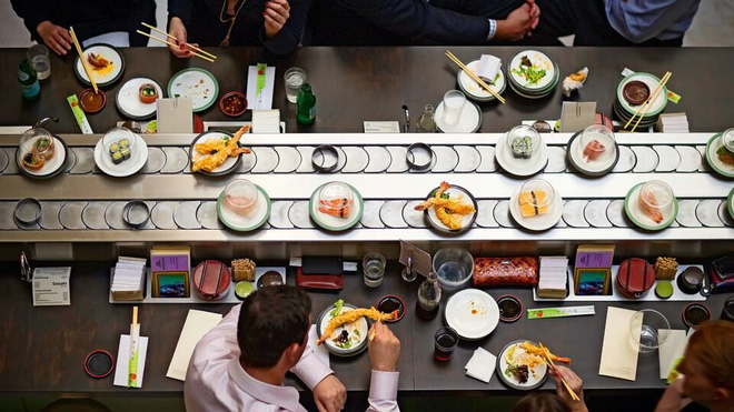 Sushi băng chuyền, nét độc đáo trong ẩm thực Nhật Bản