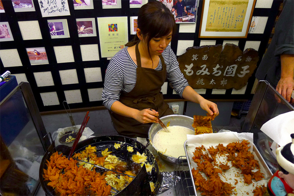 Cách làm tương tự những món tempura thông thường.