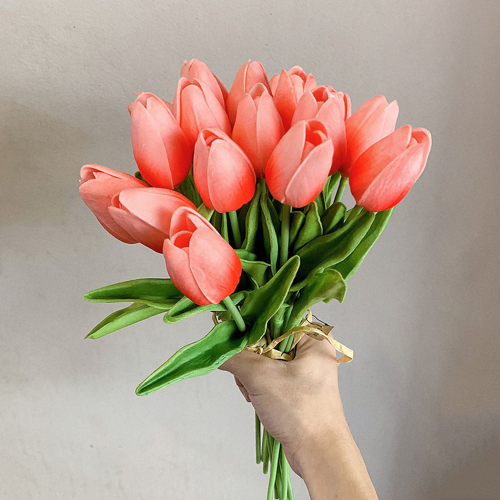 Tùy từng màu sắc mà hoa tulip mang ý nghĩa khác nhau.