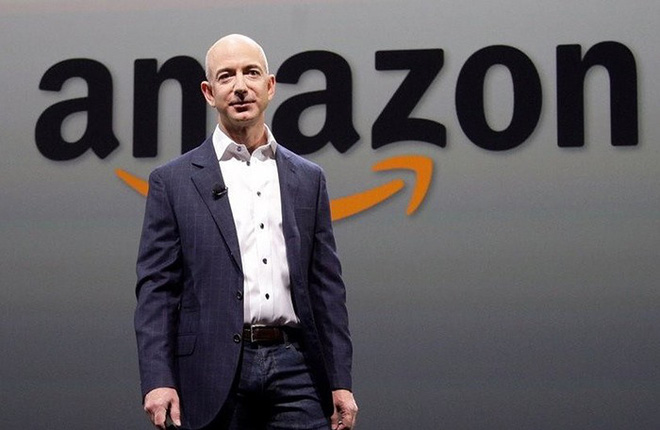 Jeff Bezos tiêu tiền để đẻ ra tiền.
