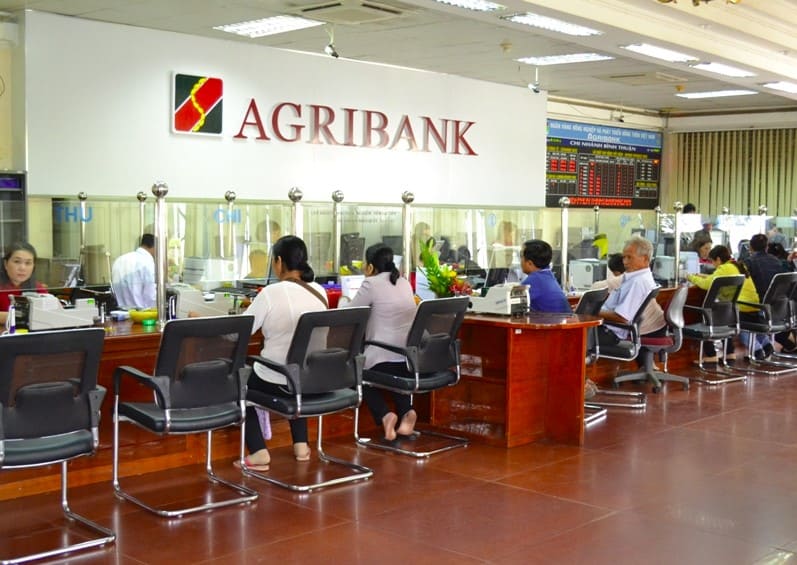 Ngân hàng xem xét miễn giảm lãi suất cho khách vay ở vùng lũ