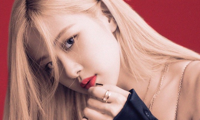 Ngoài Chanyeol, Rosé (BlackPink) còn bị dính tin đồn hẹn hò với ai