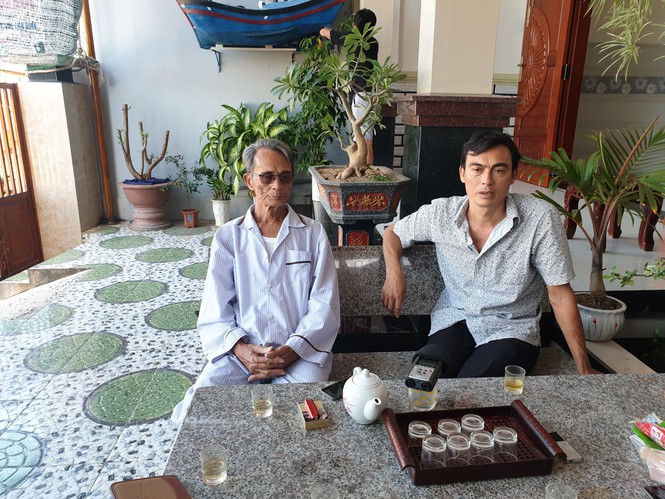 Vụ 26 ngư dân mất tích: Sống sót nhờ đu bám cây tre giữa biển 2 ngày 2 đêm