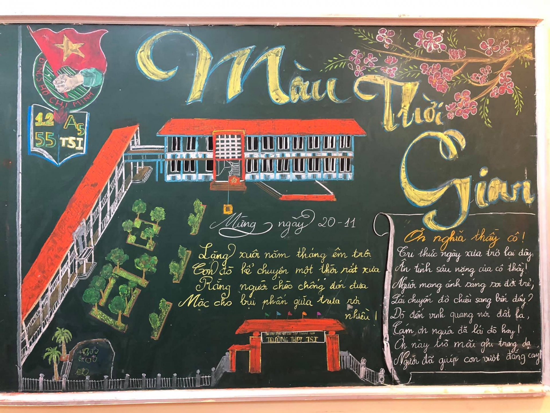 Xuýt xoa với loạt báo tường mừng 20/11 vẽ bằng phấn của học sinh Thanh Hóa - Ảnh 7
