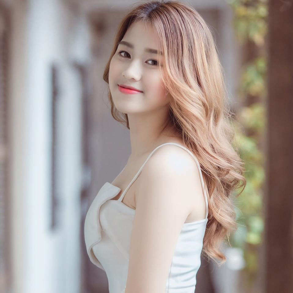 Tân Hoa hậu Việt Nam 2020 mỗi tháng được bố mẹ chu cấp 3 triệu đồng - Ảnh 6