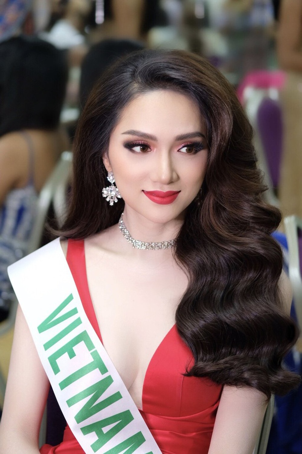 Hoa hậu Chuyển giới Thái Lan vừa đăng quang là fan của Hương Giang - Ảnh 4