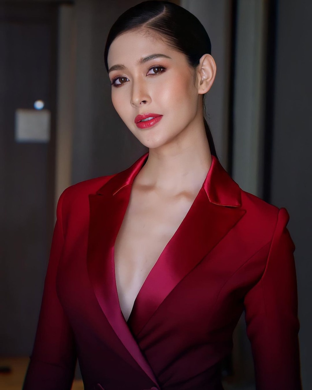 Hoa hậu Chuyển giới Thái Lan vừa đăng quang là fan của Hương Giang - Ảnh 5