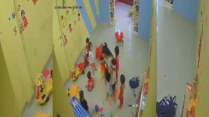 Vụ cô giáo mầm non đánh trẻ ở Nha Trang: Đóng cửa, rút giấy phép cơ sở giữ trẻ - Ảnh 1