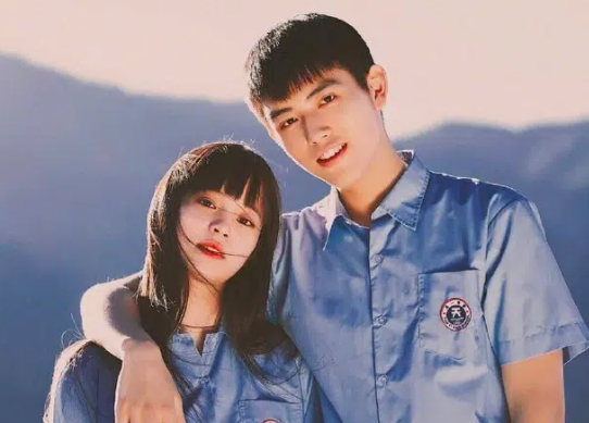  "Thái tử Cbiz" Trần Phi Vũ lộ bằng chứng hẹn hò "thần đồng Cello" Âu Dương Na Na