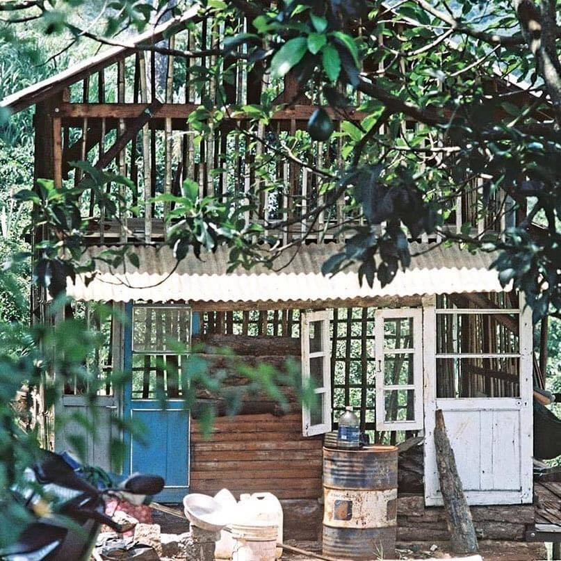 Chàng trai 24 tuổi cùng bạn gái rời thành thị về quê, tự xây nhà bằng đất - Ảnh 3