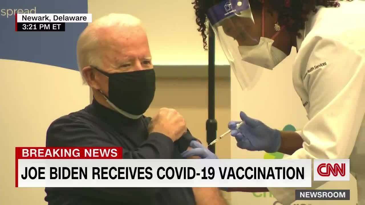 Joe Biden tiêm vaccine Covid-19 ngay trên sóng truyền hình trực tiếp - Ảnh 1
