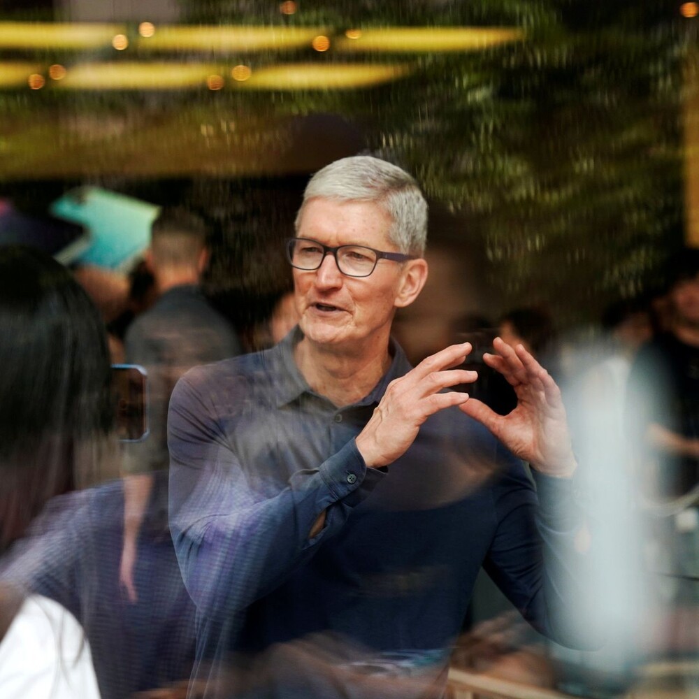 CEO Apple Tim Cook kiếm được bao nhiêu tiền trong năm 2020? - Ảnh 2