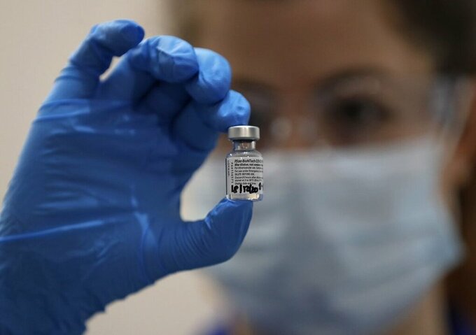 Vaccine Pfizer có thể chống lại biến thể virus Covid-19 mới - Ảnh 1