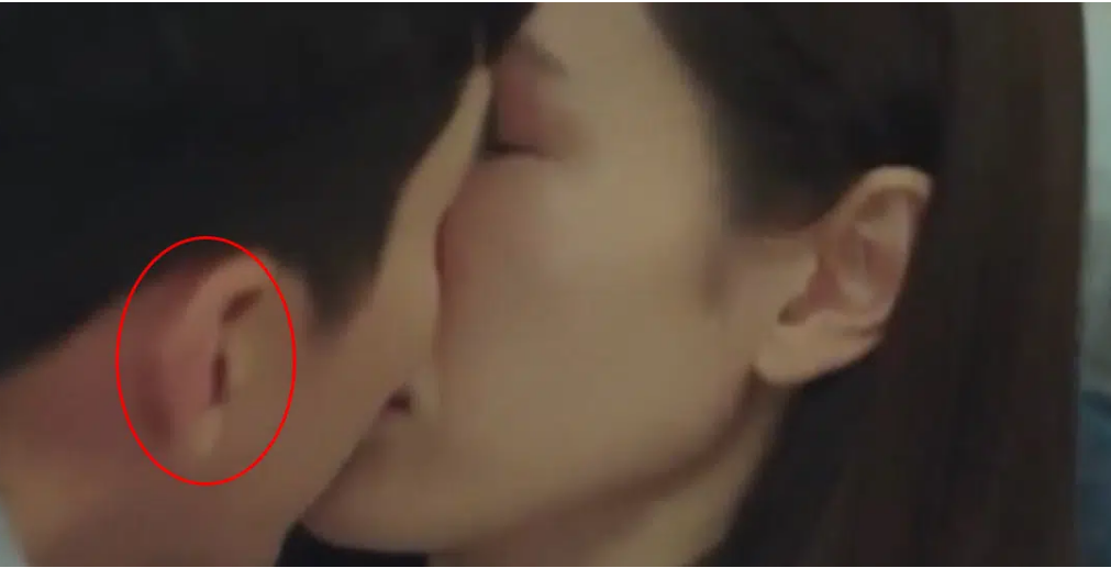 Fan phát hiện chi tiết hẹn hò qua 4 lần Hyun Bin hôn Son Ye Jin trong 'Hạ cánh nơi anh' - Ảnh 3