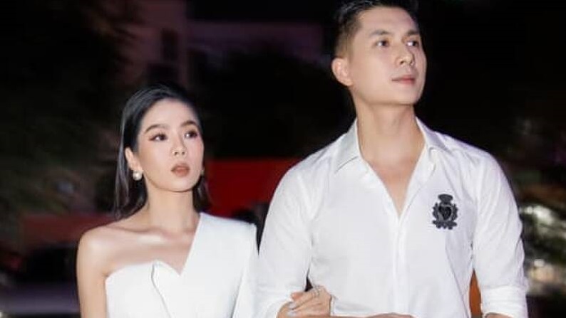 Tình trẻ gửi tâm thư ngọt ngào còn đưa Lệ Quyên và con trai đi du lịch trước thềm 8/3