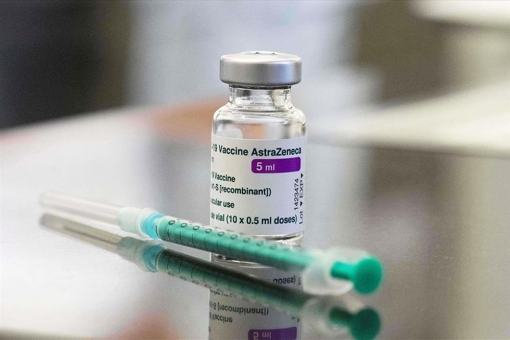 Bộ Y tế cảnh báo tình trạng mua bán vaccine Covid-19 giả - Ảnh 2