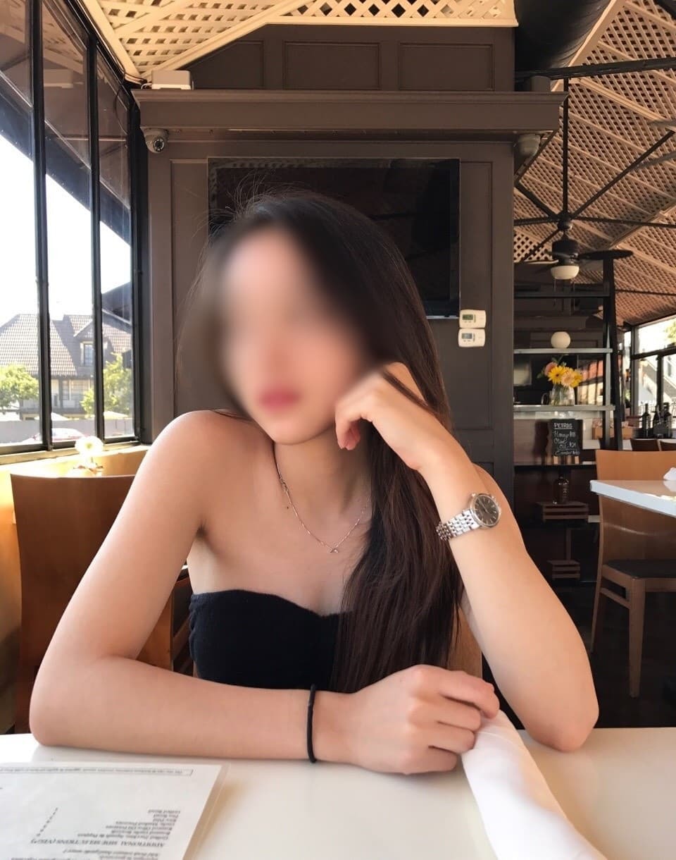 Cô gái lên mạng chê bạn trai mới hẹn hò lương 30 triệu mà vẫn dùng đồ fake - Ảnh 3